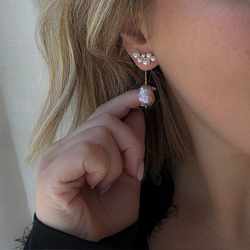 Single purple pearl behind ear vedhæng