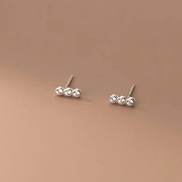 Single tiny line ørering sølv