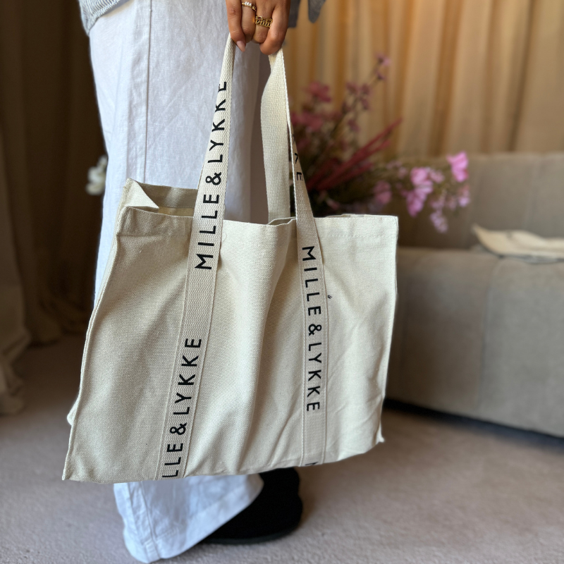 Mille og Lykke Tote bag