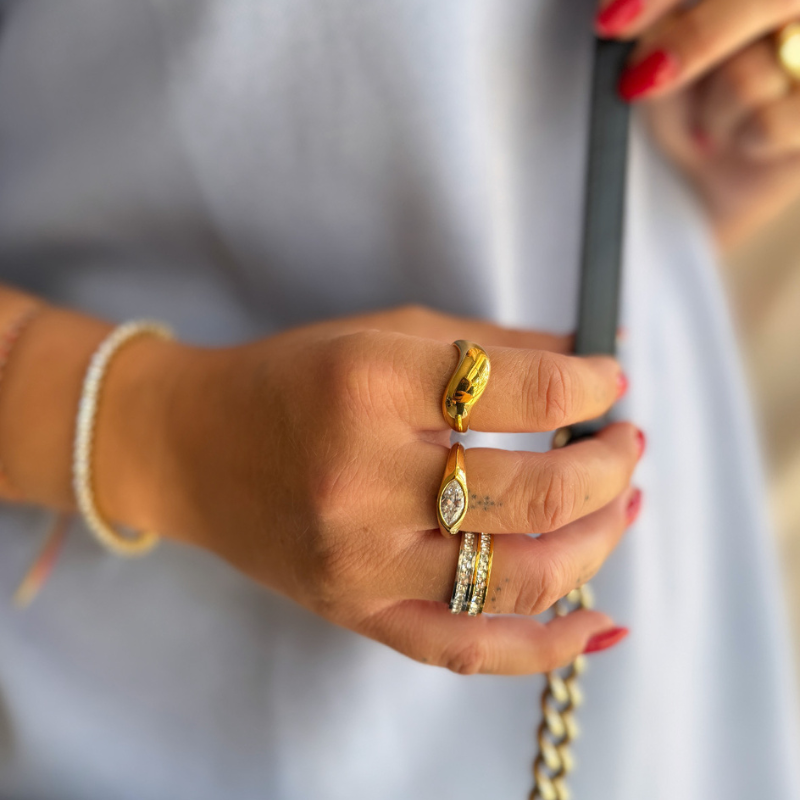 Plain stone statement ring forgyldt